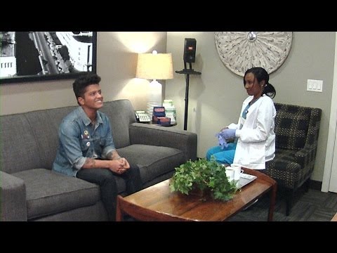 Ellen’s In Bruno Mars’ Ear